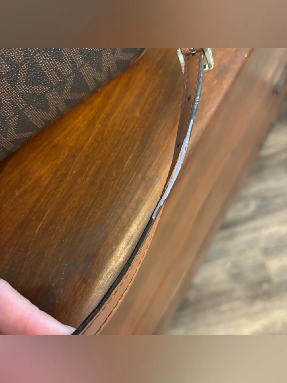 Michael Kors Shoulder Bag - Picture 3 of 7